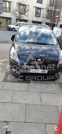 2012 Peugeot 5008