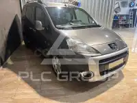 2012 Peugeot Partner