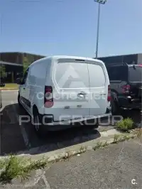 2012 Peugeot Partner
