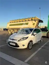 2012 Ford FIESTA