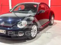 2012 Volkswagen BEETLE
