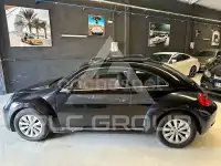 2012 Volkswagen BEETLE