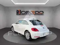 2012 Volkswagen BEETLE