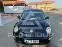 2012 Volkswagen BEETLE
