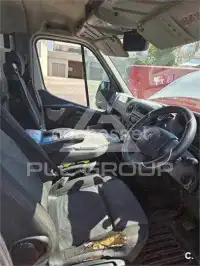 2012 Renault Master