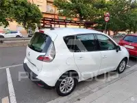 2012 Renault Scenic