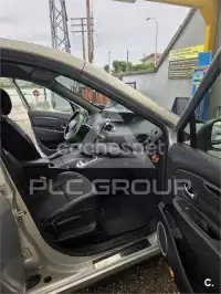 2012 Renault Scenic