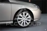 2012 Renault Latitude