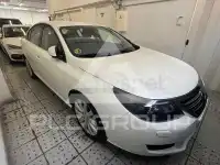2012 Renault Latitude
