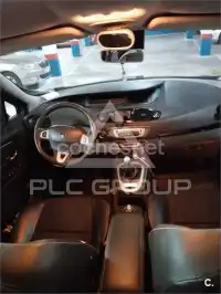 2012 Renault Grand Scenic