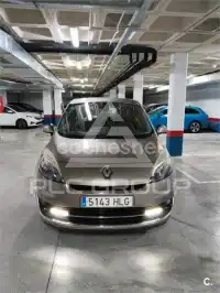 2012 Renault Grand Scenic