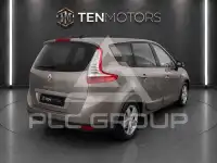 2012 Renault Grand Scenic