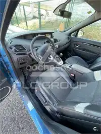 2012 Renault Grand Scenic
