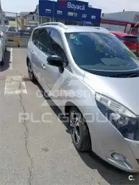 2012 Renault Grand Scenic