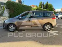 2012 Renault Grand Scenic