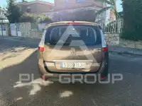 2012 Renault Grand Scenic
