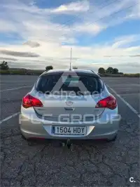 2012 Opel Astra