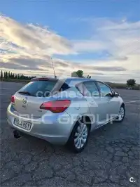 2012 Opel Astra