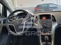 2012 Opel Astra