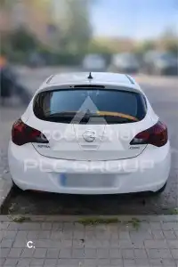 2012 Opel Astra