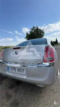2013 Lancia Thema