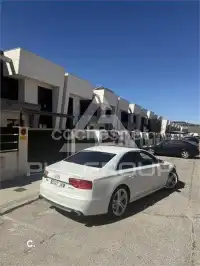 2013 Audi S8