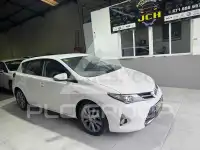 2013 Toyota AURIS