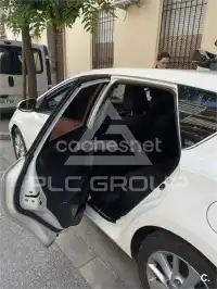 2013 Toyota AURIS
