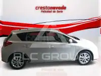 2013 Toyota AURIS