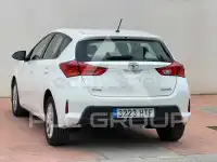 2013 Toyota AURIS