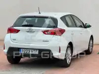2013 Toyota AURIS