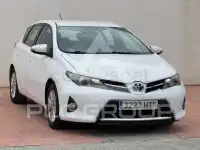 2013 Toyota AURIS