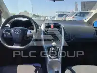 2013 Toyota AURIS
