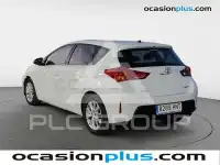 2013 Toyota AURIS