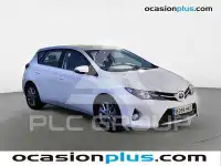 2013 Toyota AURIS