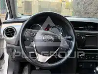 2013 Toyota AURIS