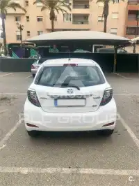 2013 Toyota YARIS
