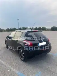 2013 Peugeot 208