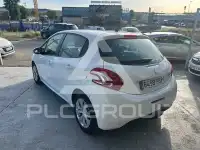 2013 Peugeot 208