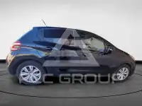 2013 Peugeot 208