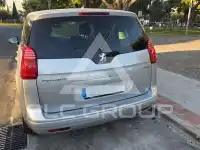 2013 Peugeot 5008