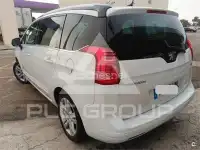 2013 Peugeot 5008