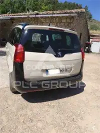 2013 Peugeot 5008