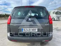 2013 Peugeot 5008