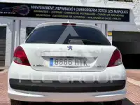 2013 Peugeot 207