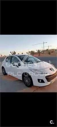 2013 Peugeot 207