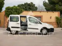 2013 Peugeot Partner