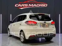 2013 KIA Carens