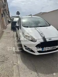 2013 Ford FIESTA