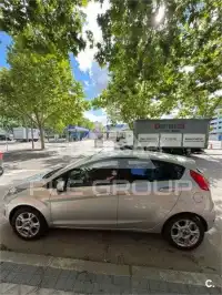 2013 Ford FIESTA